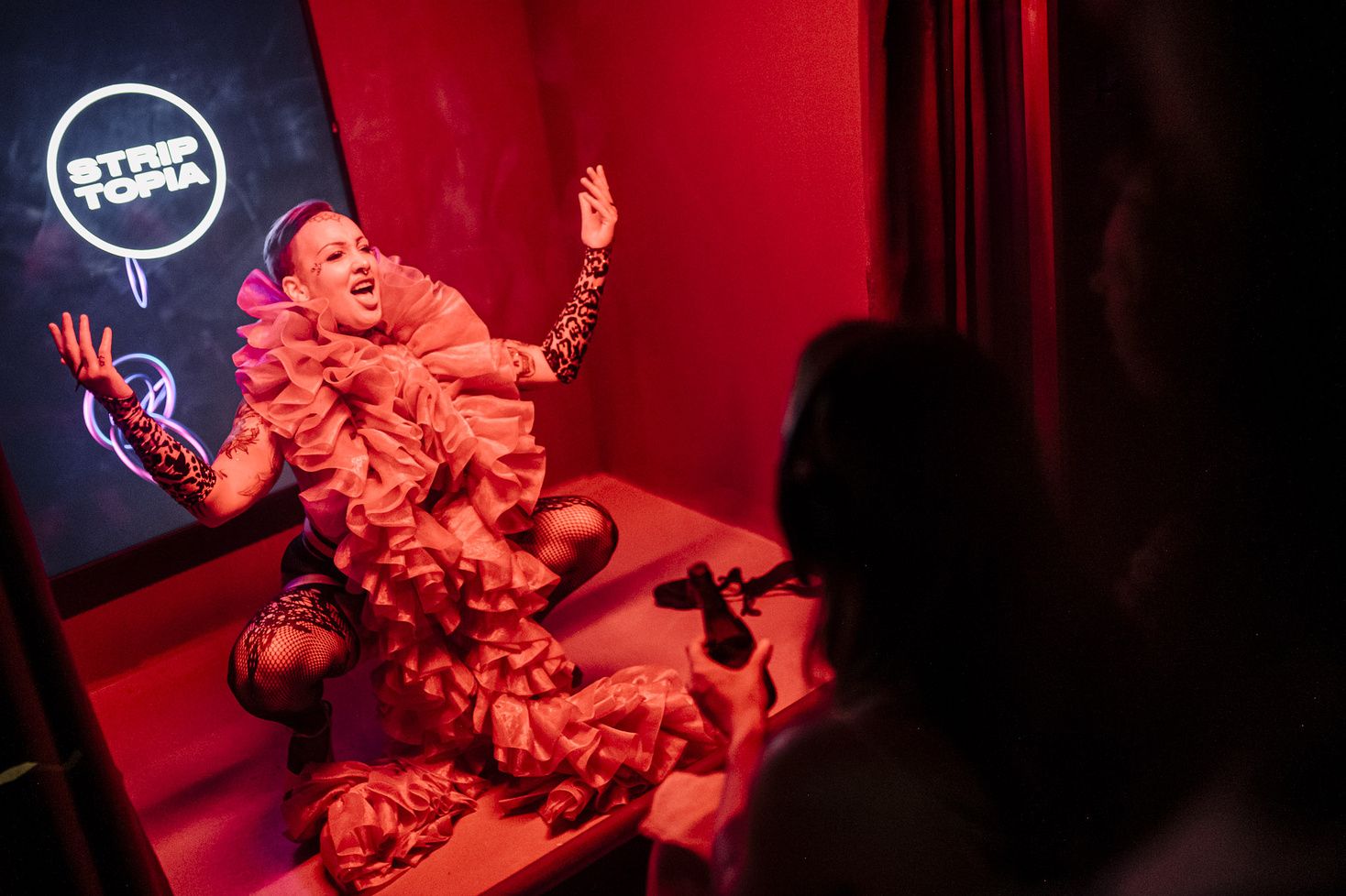 Maggie Saunders, Striptopia, MOVE!, MU Eindhoven, foto Max Kneefel